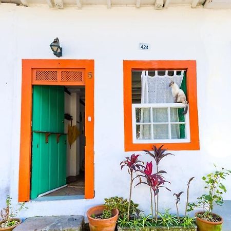 نزل باراتيفي Casa De Flor Hospedagem المظهر الخارجي الصورة